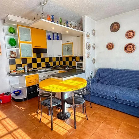 Edelweiss - Affitti Brevi Italia Apartment *