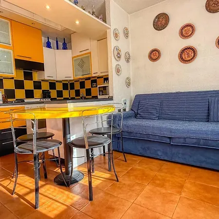 Edelweiss - Maison Doc Apartment Oulx